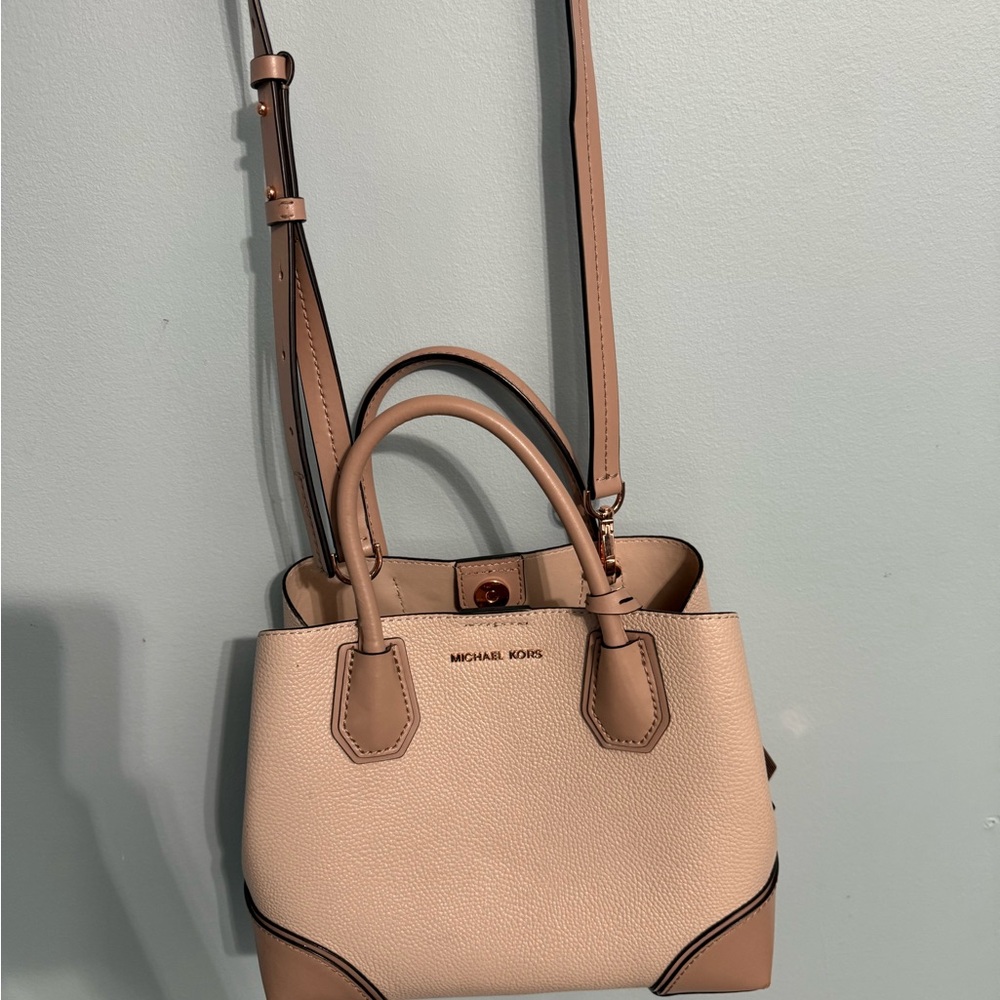 Michael KorsCrossbody Bag